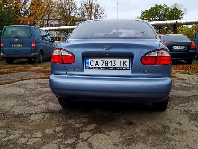 Синий Дэу Ланос, объемом двигателя 1.4 л и пробегом 150 тыс. км за 2000 $, фото 1 на Automoto.ua