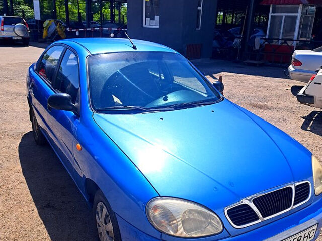 Синий Дэу Ланос, объемом двигателя 1.4 л и пробегом 152 тыс. км за 1650 $, фото 3 на Automoto.ua