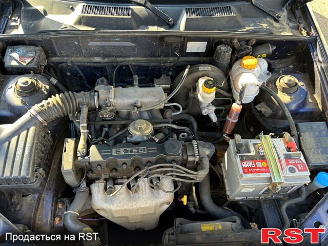 Синий Дэу Ланос, объемом двигателя 1.5 л и пробегом 180 тыс. км за 2800 $, фото 10 на Automoto.ua