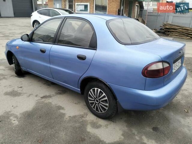 Синий Дэу Ланос, объемом двигателя 1.5 л и пробегом 295 тыс. км за 2250 $, фото 5 на Automoto.ua