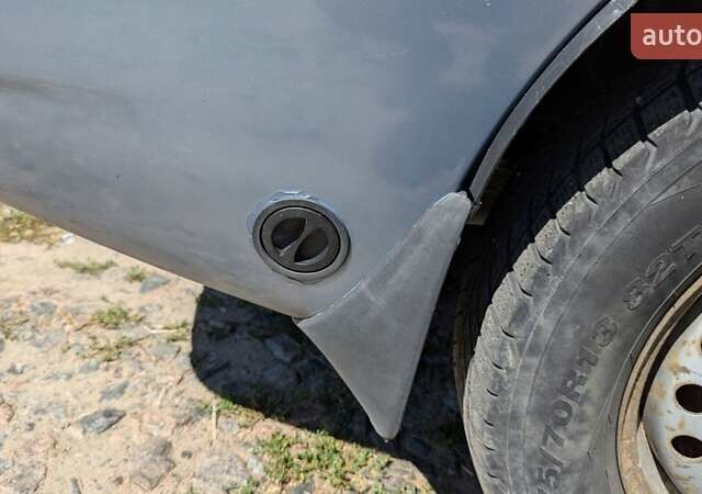 Синий Дэу Ланос, объемом двигателя 1.5 л и пробегом 400 тыс. км за 1900 $, фото 15 на Automoto.ua