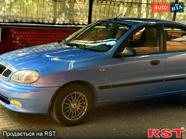 Деу Ланос 2007 у Дніпро (Дніпропетровську) на Automoto.ua Синій Деу Ланос, об'ємом двигуна 1.6 л та пробігом 240 тис. км за 1600 $, фото 1 на Automoto.ua