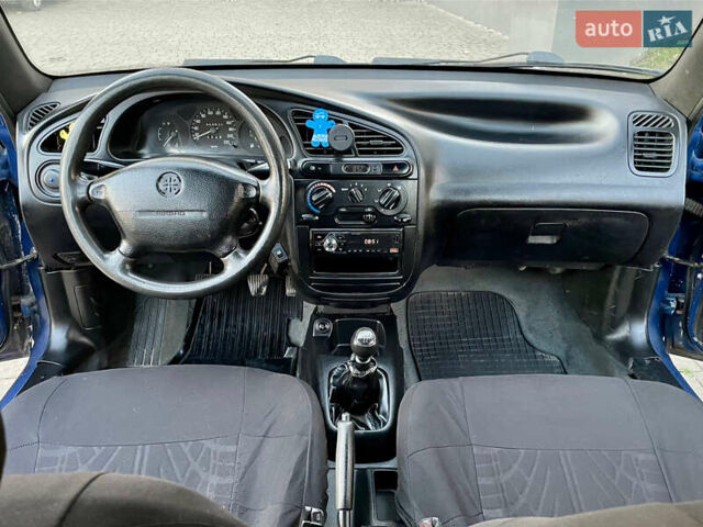 Синій Деу Ланос, об'ємом двигуна 1.5 л та пробігом 140 тис. км за 1450 $, фото 6 на Automoto.ua