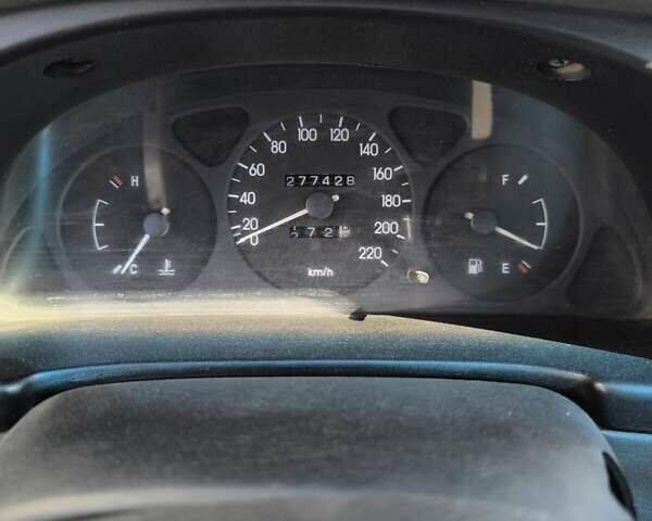 Деу Ланос 2007 у Вінниці на Automoto.ua Синій Деу Ланос, об'ємом двигуна 1.5 л та пробігом 277 тис. км за 2500 $, фото 6 на Automoto.ua