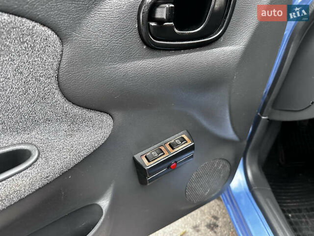 Синій Деу Ланос, об'ємом двигуна 1.5 л та пробігом 201 тис. км за 2350 $, фото 16 на Automoto.ua