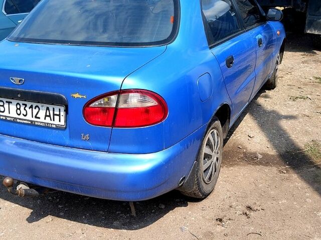 Синий Дэу Ланос, объемом двигателя 1.4 л и пробегом 197 тыс. км за 2700 $, фото 1 на Automoto.ua