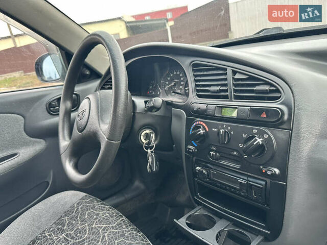 Синий Дэу Ланос, объемом двигателя 0 л и пробегом 277 тыс. км за 2200 $, фото 10 на Automoto.ua