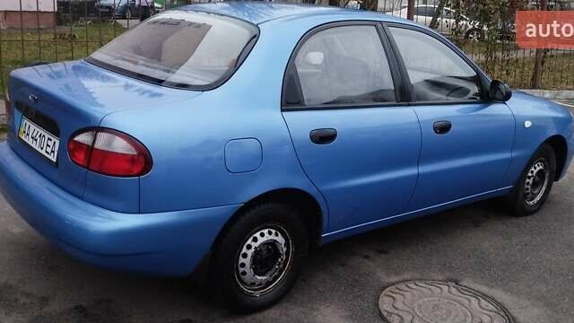 Синий Дэу Ланос, объемом двигателя 1.5 л и пробегом 17 тыс. км за 2950 $, фото 2 на Automoto.ua
