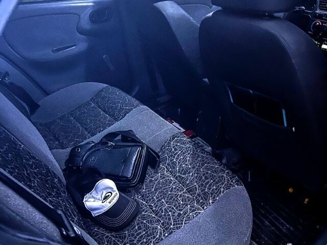 Синій Деу Ланос, об'ємом двигуна 1.4 л та пробігом 200 тис. км за 1999 $, фото 8 на Automoto.ua