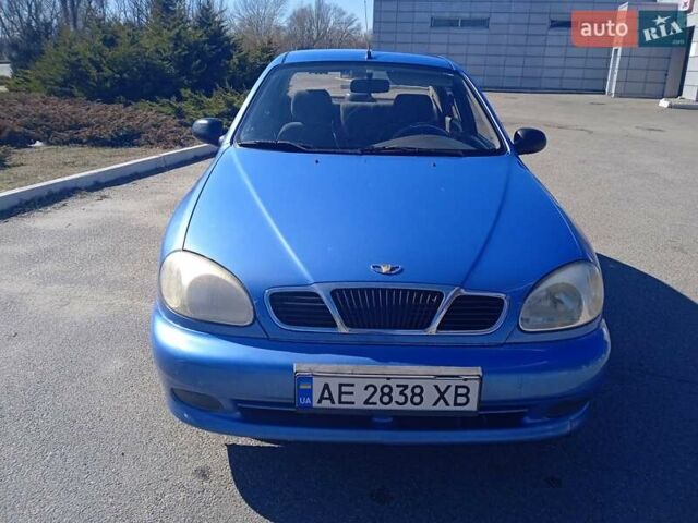 Синий Дэу Ланос, объемом двигателя 1.4 л и пробегом 201 тыс. км за 2000 $, фото 6 на Automoto.ua