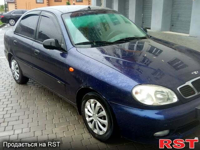 Синий Дэу Ланос, объемом двигателя 1.5 л и пробегом 268 тыс. км за 1750 $, фото 3 на Automoto.ua