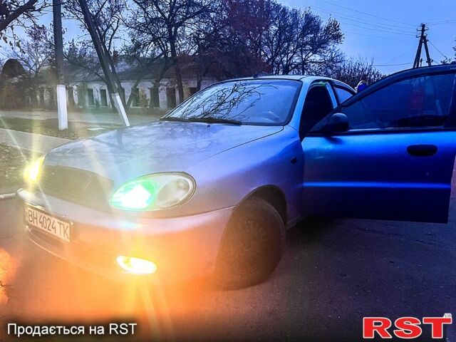 Синій Деу Ланос, об'ємом двигуна 1.4 л та пробігом 200 тис. км за 1999 $, фото 2 на Automoto.ua