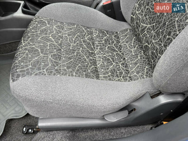 Синий Дэу Ланос, объемом двигателя 1.3 л и пробегом 224 тыс. км за 1490 $, фото 10 на Automoto.ua