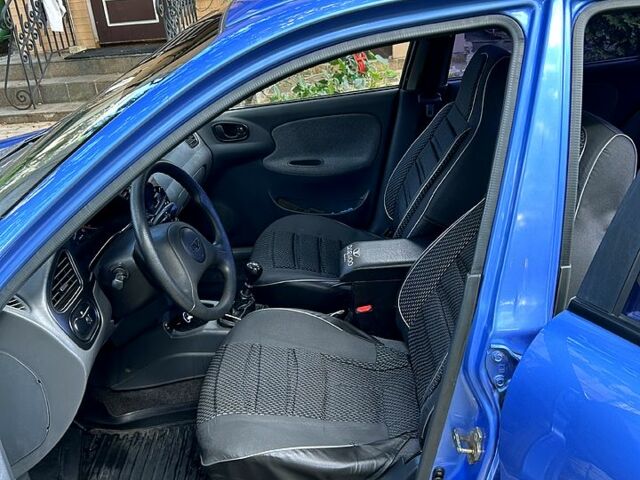 Синий Дэу Ланос, объемом двигателя 1.5 л и пробегом 143 тыс. км за 2750 $, фото 7 на Automoto.ua