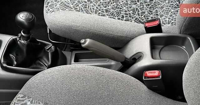 Синій Деу Ланос, об'ємом двигуна 1.5 л та пробігом 59 тис. км за 4200 $, фото 47 на Automoto.ua