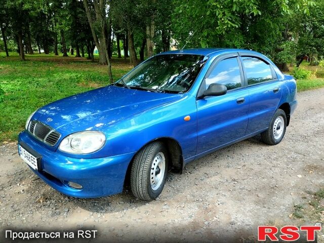 Синий Дэу Ланос, объемом двигателя 1.5 л и пробегом 210 тыс. км за 2570 $, фото 3 на Automoto.ua