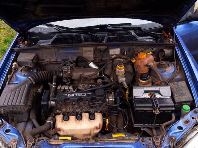 Синий Дэу Ланос, объемом двигателя 1.5 л и пробегом 249 тыс. км за 2500 $, фото 4 на Automoto.ua