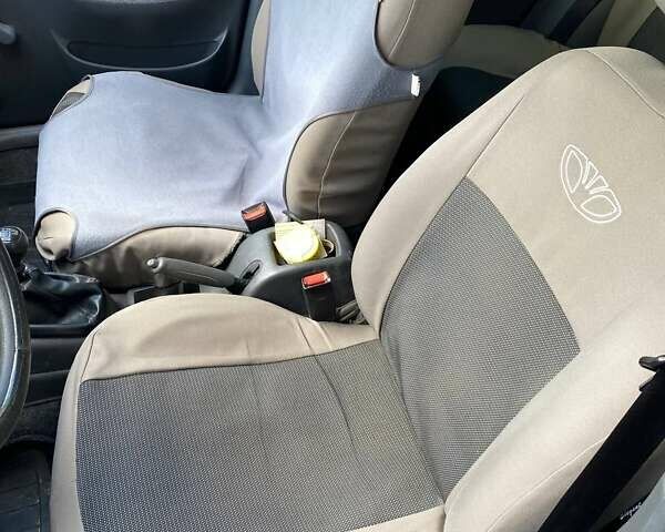 Дэу Ланос 2008 в Василькове на Automoto.ua Синий Дэу Ланос, объемом двигателя 1.4 л и пробегом 68 тыс. км за 3500 $, фото 9 на Automoto.ua