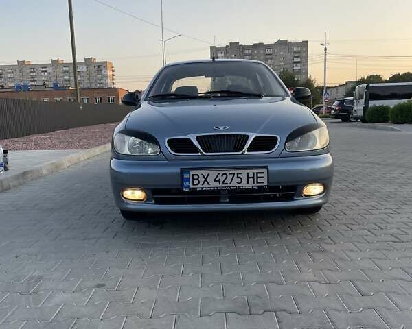 Синий Дэу Ланос, объемом двигателя 1.5 л и пробегом 162 тыс. км за 2750 $, фото 2 на Automoto.ua