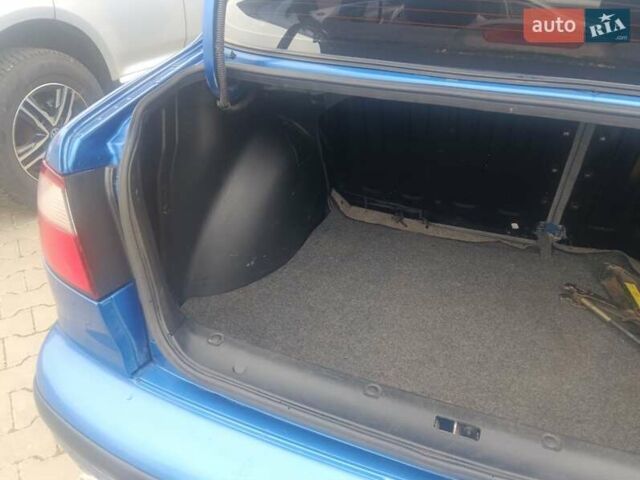 Синий Дэу Ланос, объемом двигателя 1.5 л и пробегом 100 тыс. км за 2750 $, фото 2 на Automoto.ua