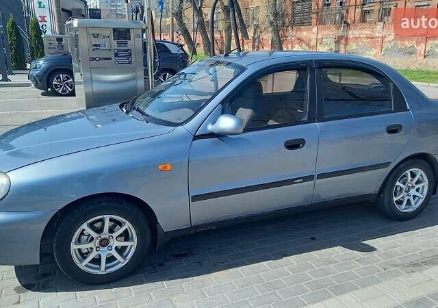 Синій Деу Ланос, об'ємом двигуна 1.6 л та пробігом 172 тис. км за 3199 $, фото 1 на Automoto.ua