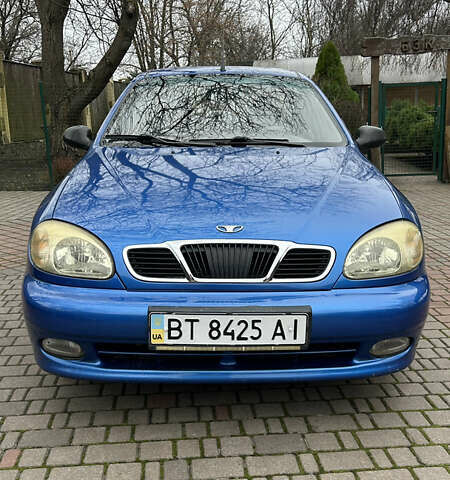 Синий Дэу Ланос, объемом двигателя 1.5 л и пробегом 142 тыс. км за 2500 $, фото 1 на Automoto.ua