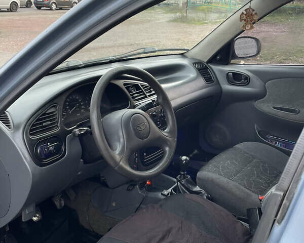 Синий Дэу Ланос, объемом двигателя 1.5 л и пробегом 250 тыс. км за 1800 $, фото 5 на Automoto.ua