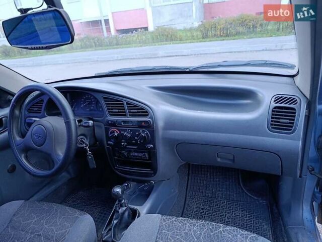 Синій Деу Ланос, об'ємом двигуна 1.5 л та пробігом 183 тис. км за 2500 $, фото 1 на Automoto.ua