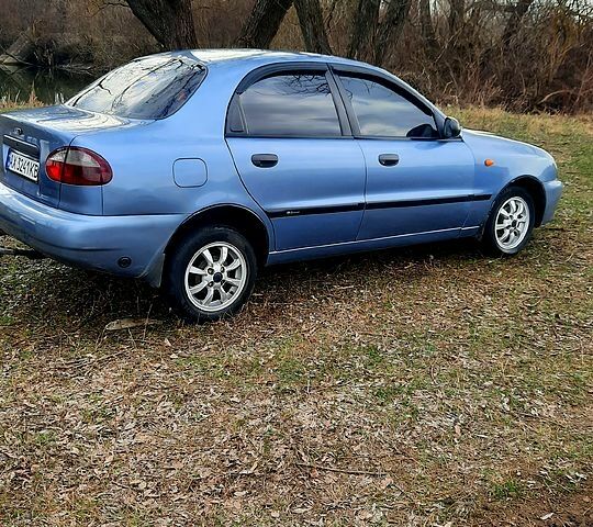 Синій Деу Ланос, об'ємом двигуна 1.5 л та пробігом 160 тис. км за 2499 $, фото 1 на Automoto.ua