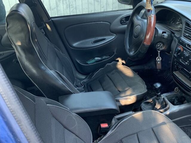 Синій Деу Ланос, об'ємом двигуна 1.5 л та пробігом 3 тис. км за 2000 $, фото 4 на Automoto.ua