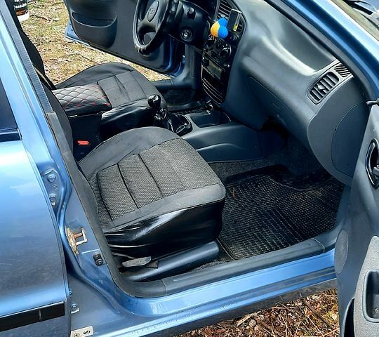 Синій Деу Ланос, об'ємом двигуна 1.5 л та пробігом 160 тис. км за 2499 $, фото 5 на Automoto.ua