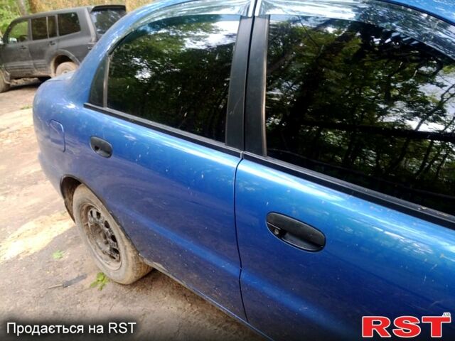 Синий Дэу Ланос, объемом двигателя 1.5 л и пробегом 350 тыс. км за 1700 $, фото 2 на Automoto.ua