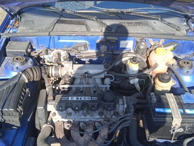 Синій Деу Ланос, об'ємом двигуна 1.5 л та пробігом 1 тис. км за 2600 $, фото 5 на Automoto.ua