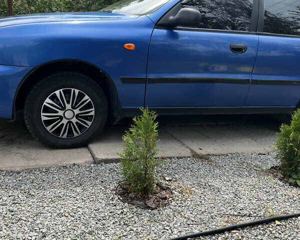 Дэу Ланос 2008 в Днепре (Днепропетровске) на Automoto.ua Синий Дэу Ланос, объемом двигателя 1.4 л и пробегом 180 тыс. км за 2400 $, фото 1 на Automoto.ua