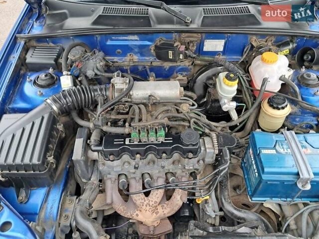 Синий Дэу Ланос, объемом двигателя 1.5 л и пробегом 360 тыс. км за 2250 $, фото 19 на Automoto.ua