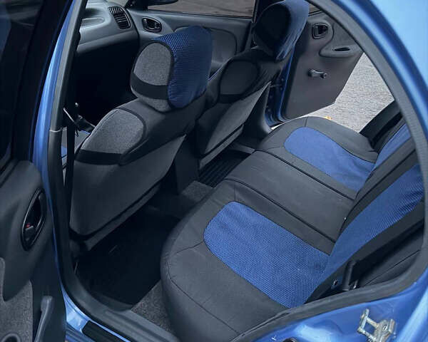 Синій Деу Ланос, об'ємом двигуна 0 л та пробігом 157 тис. км за 2100 $, фото 5 на Automoto.ua