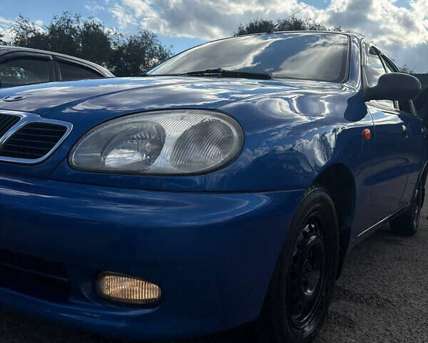 Синий Дэу Ланос, объемом двигателя 1.5 л и пробегом 206 тыс. км за 3200 $, фото 1 на Automoto.ua