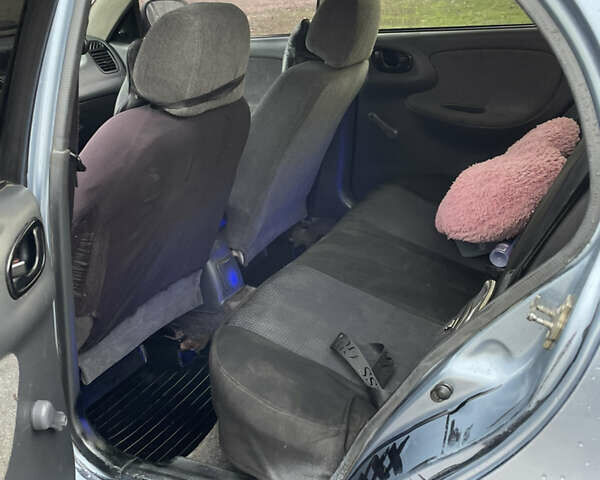 Синий Дэу Ланос, объемом двигателя 1.5 л и пробегом 250 тыс. км за 1800 $, фото 6 на Automoto.ua