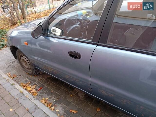 Синій Деу Ланос, об'ємом двигуна 1.39 л та пробігом 167 тис. км за 2400 $, фото 7 на Automoto.ua