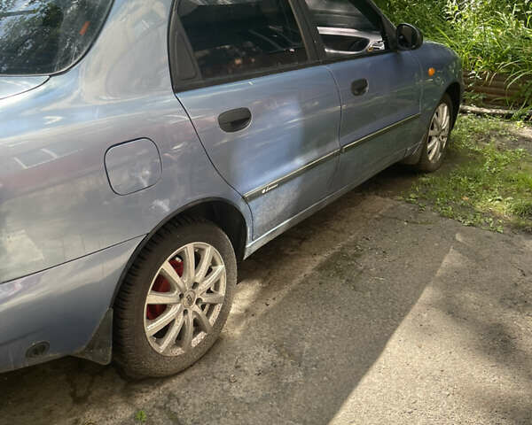 Синий Дэу Ланос, объемом двигателя 1.5 л и пробегом 218 тыс. км за 2700 $, фото 2 на Automoto.ua