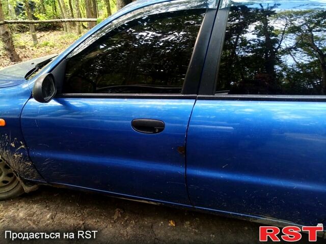 Синий Дэу Ланос, объемом двигателя 1.5 л и пробегом 350 тыс. км за 1700 $, фото 1 на Automoto.ua