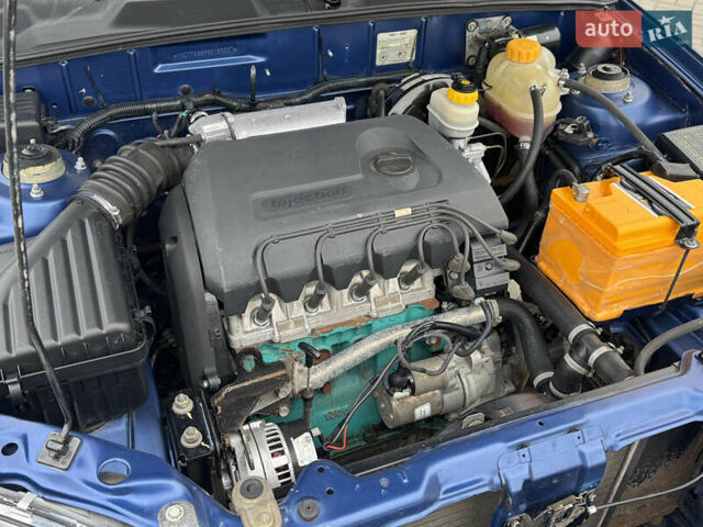 Синій Деу Ланос, об'ємом двигуна 1.3 л та пробігом 63 тис. км за 2800 $, фото 16 на Automoto.ua