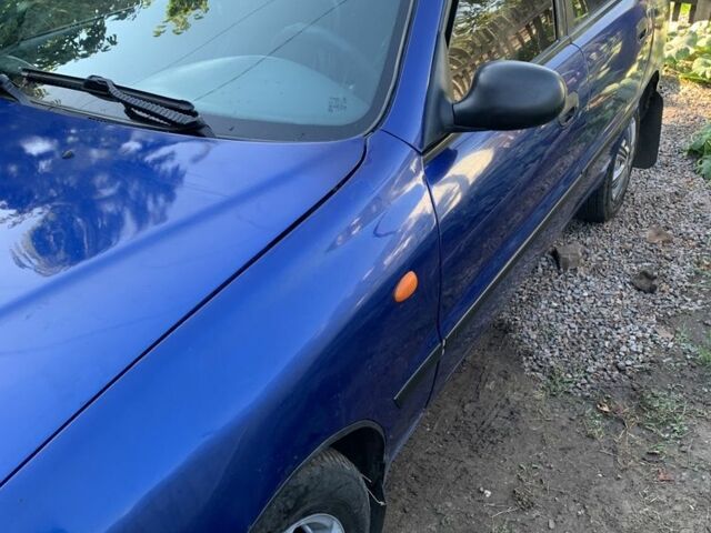 Синій Деу Ланос, об'ємом двигуна 1.5 л та пробігом 3 тис. км за 2000 $, фото 1 на Automoto.ua