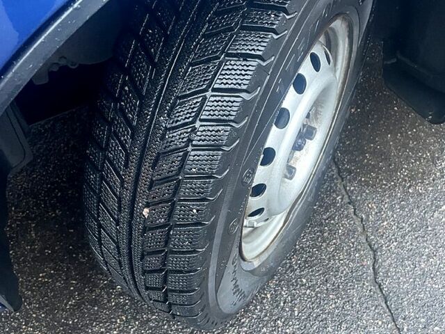 Синий Дэу Ланос, объемом двигателя 1.5 л и пробегом 155 тыс. км за 2800 $, фото 2 на Automoto.ua