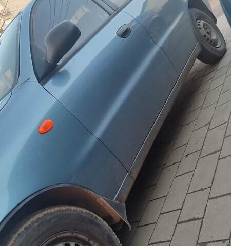 Синий Дэу Ланос, объемом двигателя 1.5 л и пробегом 140 тыс. км за 1500 $, фото 4 на Automoto.ua