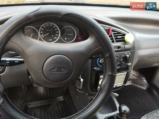 Синий Дэу Ланос, объемом двигателя 1.5 л и пробегом 165 тыс. км за 3150 $, фото 13 на Automoto.ua