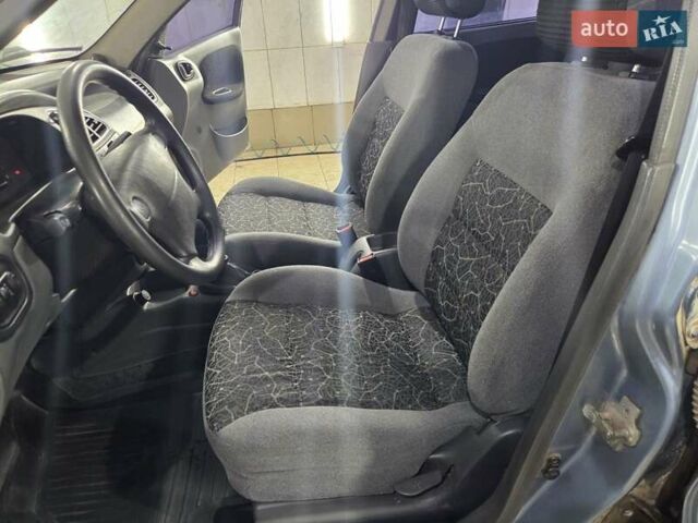 Деу Ланос 2008 у Червоноград на Automoto.ua Синій Деу Ланос, об'ємом двигуна 1.5 л та пробігом 128 тис. км за 3200 $, фото 17 на Automoto.ua