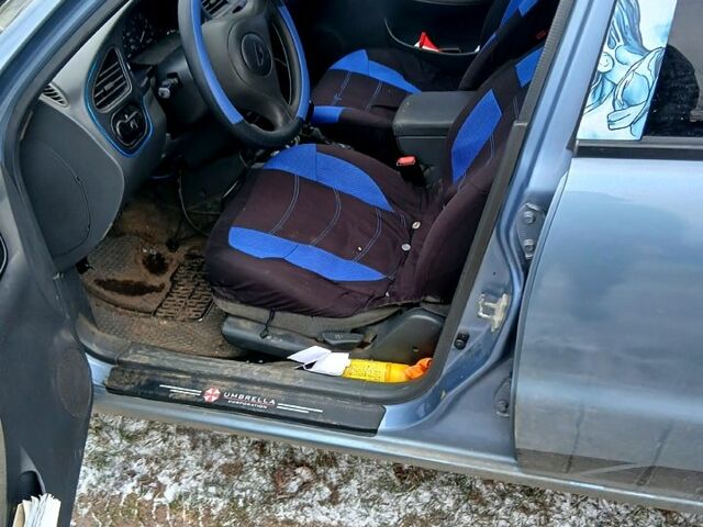 Синий Дэу Ланос, объемом двигателя 1.5 л и пробегом 120 тыс. км за 2400 $, фото 1 на Automoto.ua