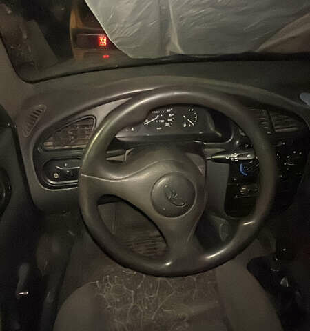 Синий Дэу Ланос, объемом двигателя 1.5 л и пробегом 120 тыс. км за 3200 $, фото 1 на Automoto.ua