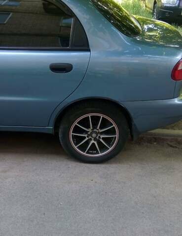 Синий Дэу Ланос, объемом двигателя 1.5 л и пробегом 133 тыс. км за 3300 $, фото 4 на Automoto.ua